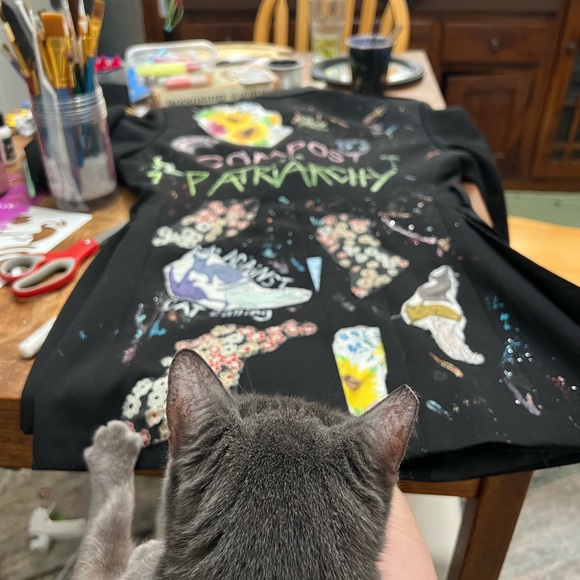 Meet your Posher, Cassie - Picture 1 of 6